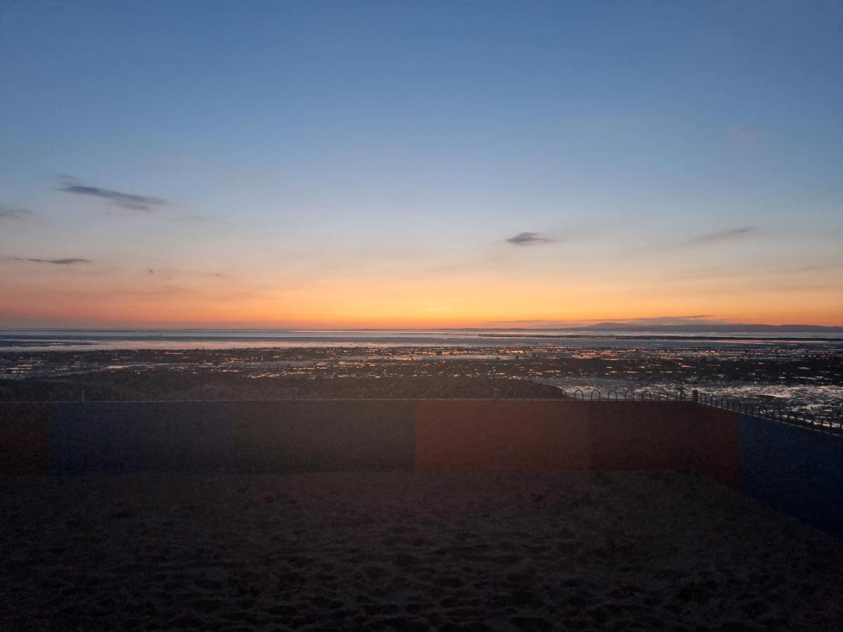Three Bedroomed House In Morecambe Extérieur photo